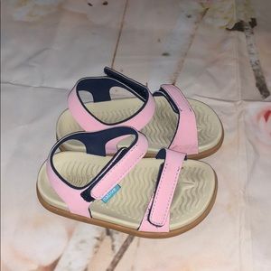 Native Charley sandal in Princess pink
